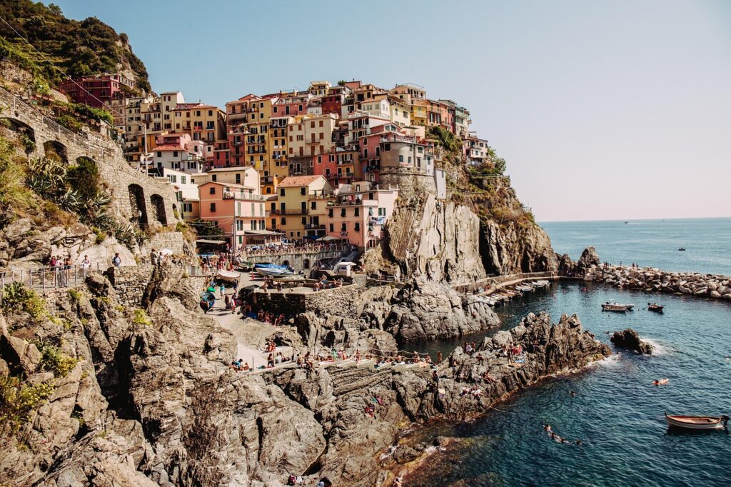 manarola, cinque terre, italy, sea, mediterranean, coast, village, liguria, nature, vacations, water, houses, landscape, rock, multicoloured, building, picturesque, riviera, terre, cinque, italian, summer, colorful, facade